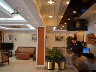 Tara Hotel Дубай Екстериор снимка